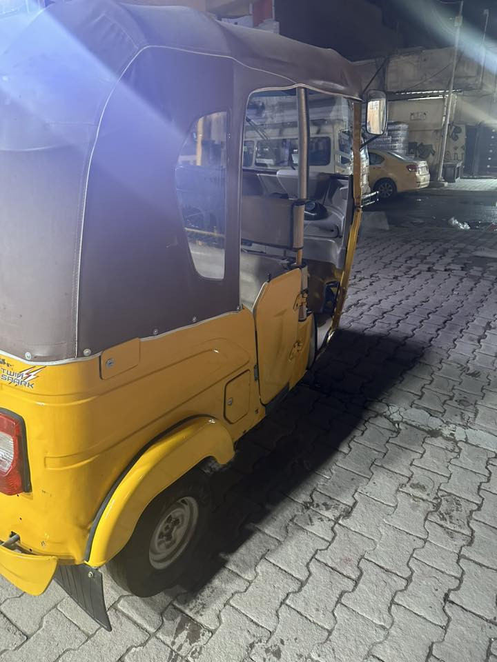 السلام وعليكم تكتك موديل 2022 شهر ال12 العنوان بغداد الحسينيه السعر 8750 وبيها مجال رقم الهاتف ***********
