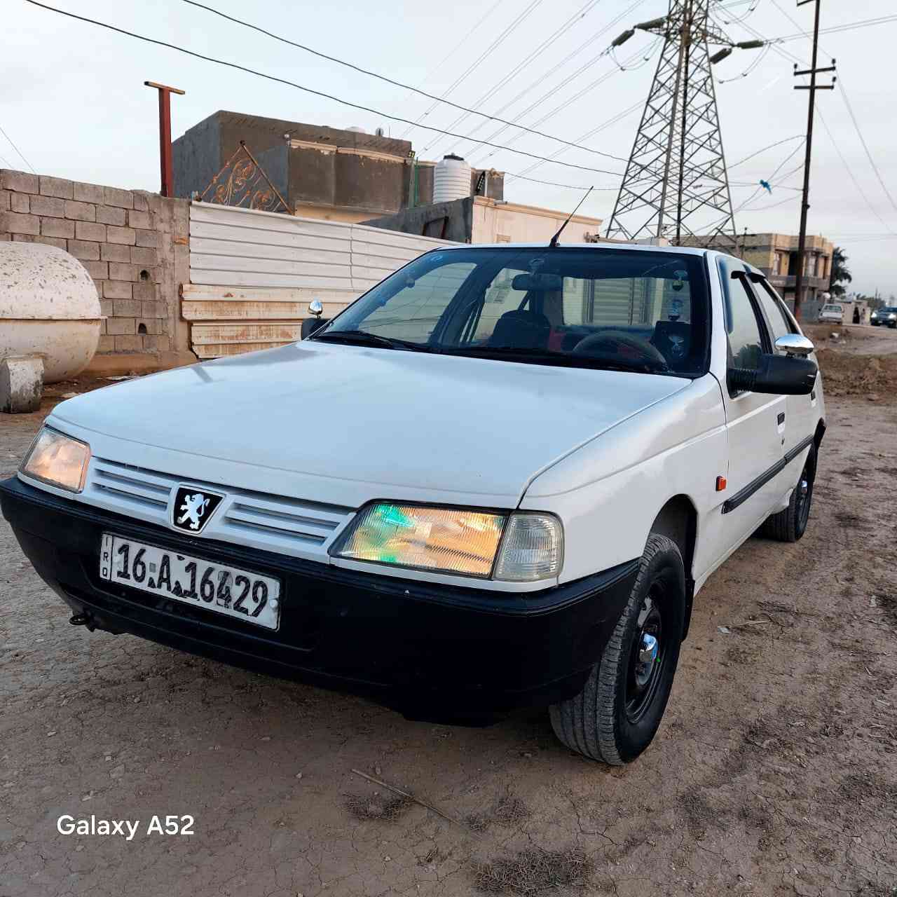 سلام عليكم سياره للبيع بيجو روى
موديل 2009 رقم قادسية دولي سنوية وهزه جديده 
2030 كير ومكينة خير من الله تخم تاير صدر خلفي أمامي 
خير من الله تبريد شغال كهربائيات كله شغالة بيه رش دوس 
ولهلالات  سياره حلوه مال جناي سعر 32 المكان واسط 
العزيزية 
***********
