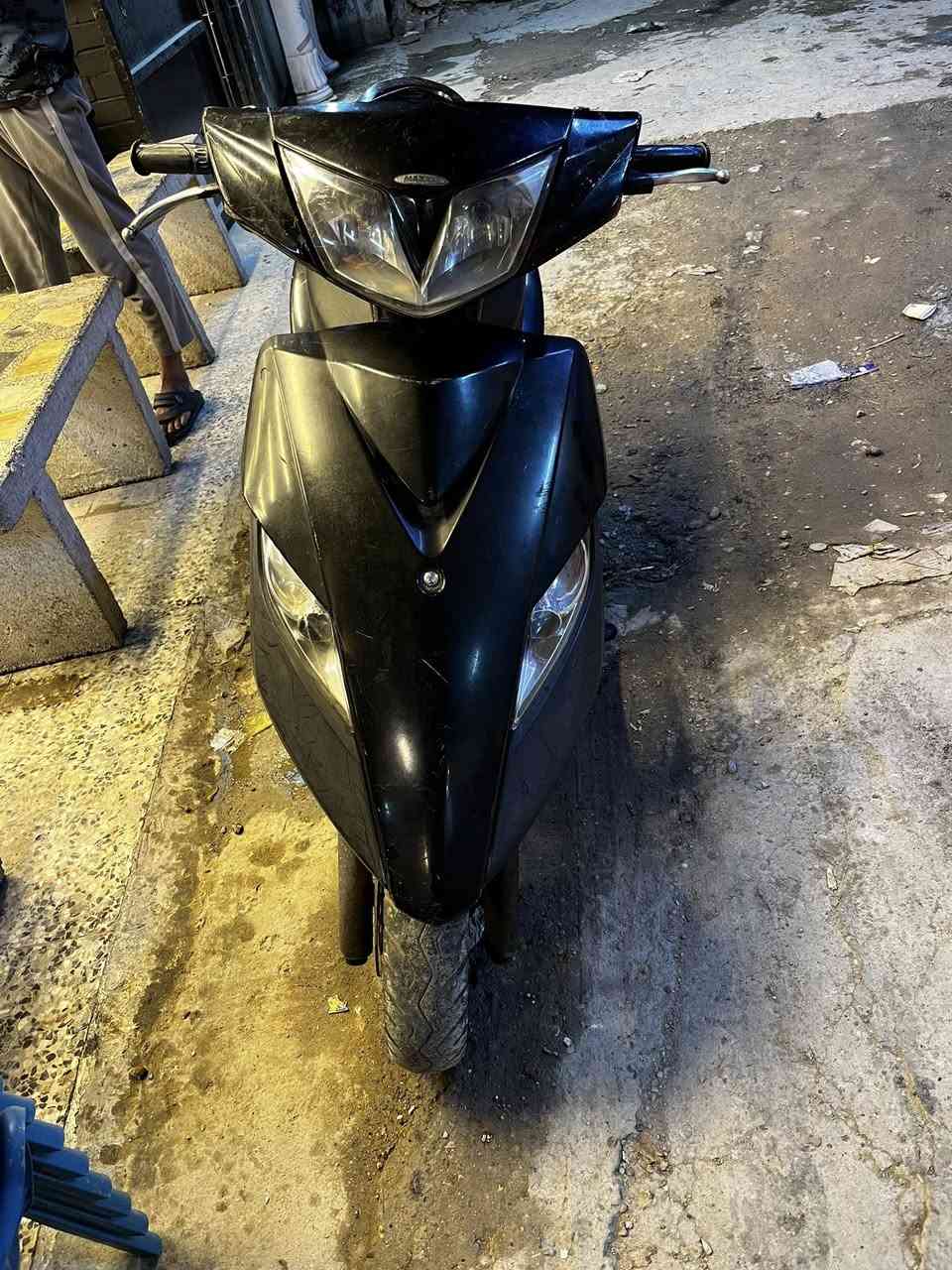 السلام عليكم ماكس ثعلب 140 دراجه مكفوله ومحرك مامفتوح تجي وتفحص العنوان بغداد الشعب
رقم الهاتف ‭0770 436 8129‬
السعر 400 وبيه مجال
