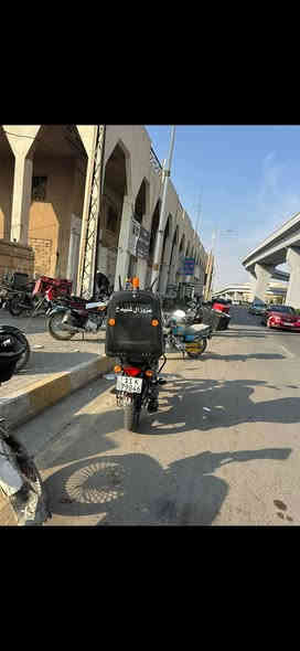 للبيع فقط
بوكسر موديل ٢١  رقم بغداد مشروع وطني محرك شرط مامفتوح نضافه انضف من الصور مكاني تكريت مارد ماسنجر 
وتساب وتصال
 الرقم: ***********
