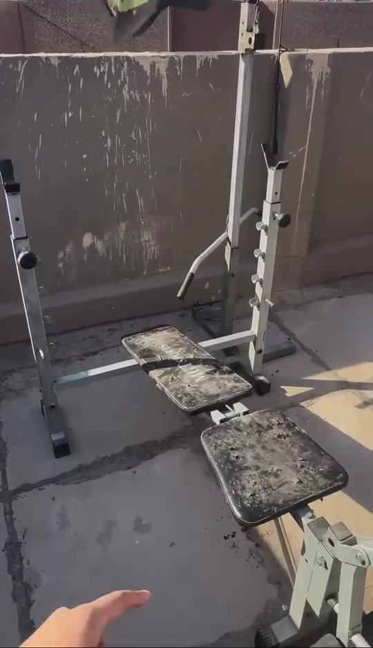 السلام عليكم
جهاز بنج بريس كل الزوايا ، مستوي ، سفلي ، علوي 

وبي جهاز سحب علوي عريض 
يعني جهازين بجهاز واحد 

السعر خاص


**إذا كنت صاحب هذا الإعلان وتريد حذفه لأي سبب، رجاءا أرسل رسالة إلى الدعم الفني**