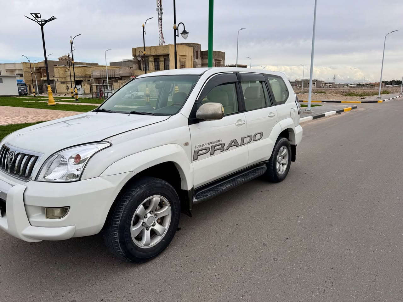 السلام عليكم للبيع أو المراوس حسب القناعه  جيب برادو موديل2008 مكينه 6 سلندر كير مكينه حدادة تخم تاير كهربائيات كله جديد كفاله عامه رقم بصره انگليزي تحويل ثاني يوم  السعر 157 وبيها مجال المكان البصره الزبير 
للاتصال على الرقم 0️⃣7️⃣8️⃣1️⃣6️⃣6️⃣7️⃣5️⃣7️⃣5️⃣5️⃣ الشطره, ذي قار
