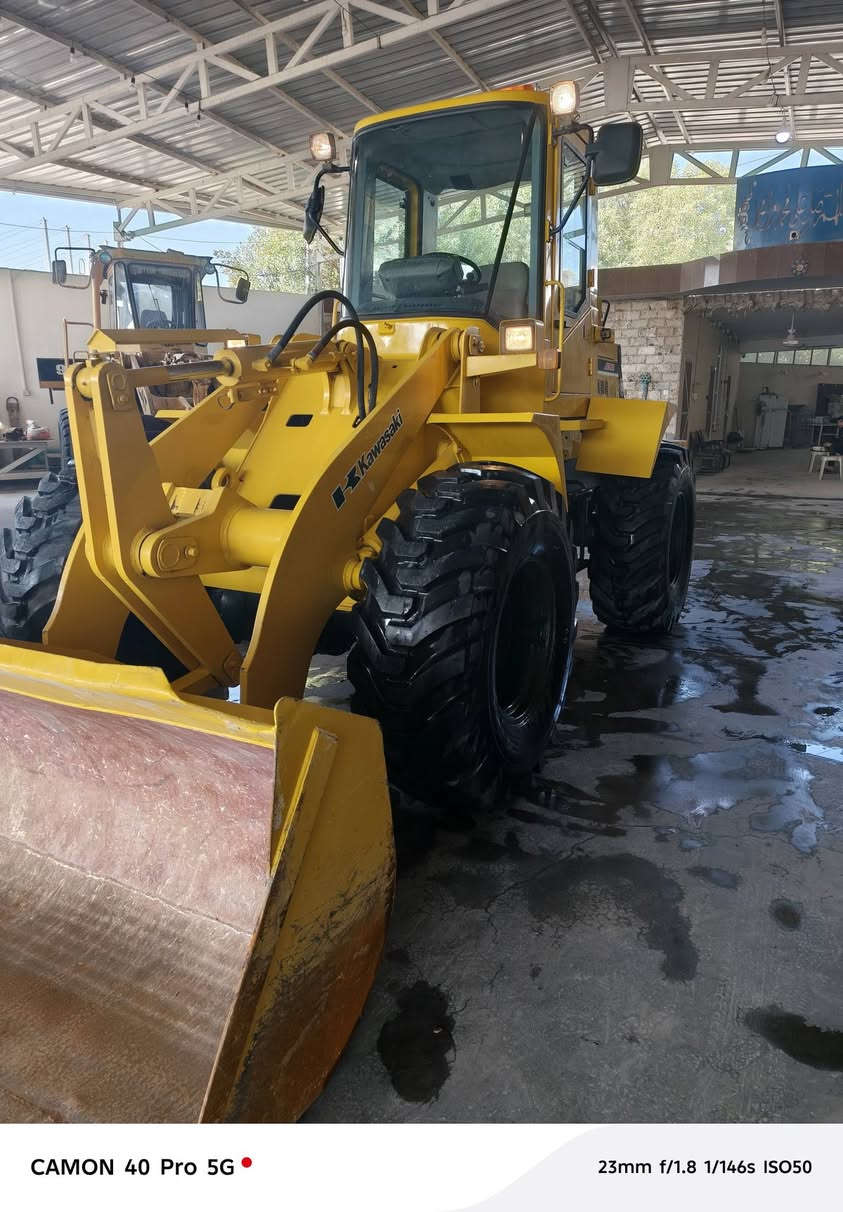 السلام عليكم 
دخول جديد وارد اليابان 
شفل كاوسكي حجم 60 ZA
محرك ازوزه 6 سلندر 
كير ميكانيكي تخم تاير 
عداد العمل 2600 ساعه فقط 
مكفول كفالة عامه ما عدا الصبغ 
المكان النجف الاستفسار 
***********//***********
