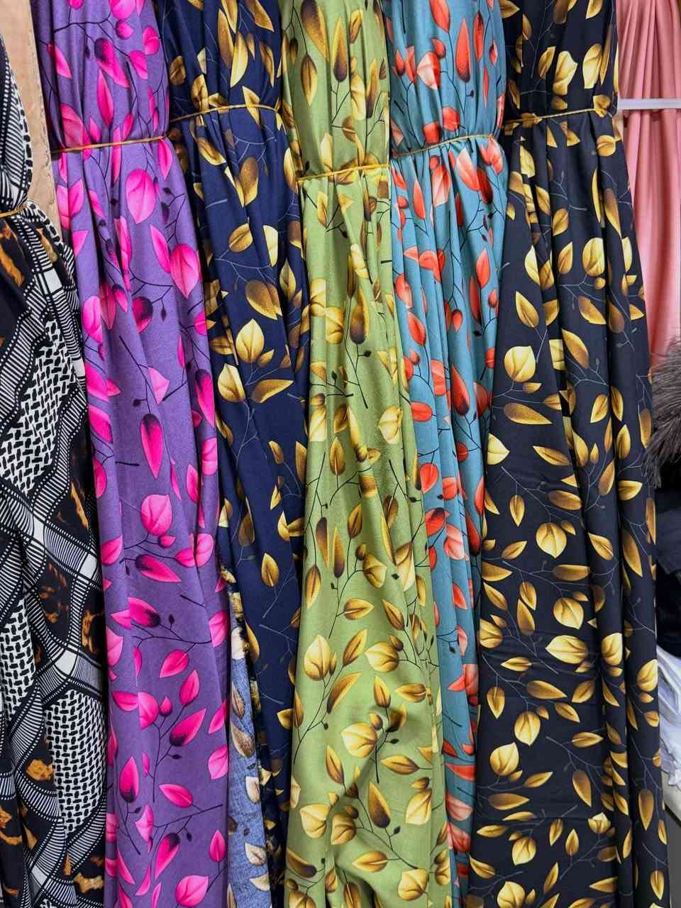 عرض خاص عرض خاص 
كشمير ايطالي سيلين ٣ قطع ب ١١ الف 
كريشه مشجر ٣ قطع ب ١٠ الاف 
كشمير ايطالي ستراس القطعه ب ٧ قطعتين ب ١٣ الف 
مايبخ القطعه ب ٧ قطعتين ب ١٣ الف 
فتره العرض خمس ايام اخر يوم الاحد 
للحجز مراسلت البيج او الواتساب ***********
