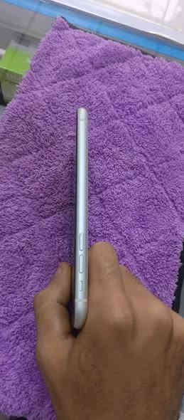 السلام عليكم ورحمه الله وبركاته يا بعد راسي جهاز ايفون 11 عادي 128 بطاريه 95 الجهاز نسخه يابانيه الجهاز ما مفتوح الجهاز نضيف او حلو مرتب فيس ايدي شغال سعر 200 او بي مجال بسيط عيبه بي فطور بل الكلاسه ما امثره عليه تكدر استبدل كلاسه او اتبدله شاشه عنواني ديالى بلدروز دور مندلي استفسار اكثر خاص واتساب ما سنجر او خط ***********
