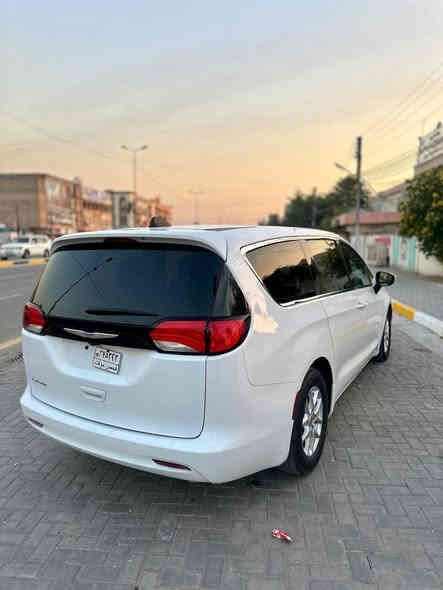 السلام عليكم
كلايسلر فيوجر 
موديل 2023
دخول جديد منفيس بسمي 
حادث بسيط انصبغ بيهه 3 قطع
موصفات معروفه
رادار 
كامره وحساس
كير ماوس ابواب كهرباء جنطه كهرباء
تشغيل عن بعد وابوب السلايت تنفتح بالبصمة 
تبريد منفصل  
بيع او مراوس
السعر المطلوب 215
***********
متوفر واتساب
