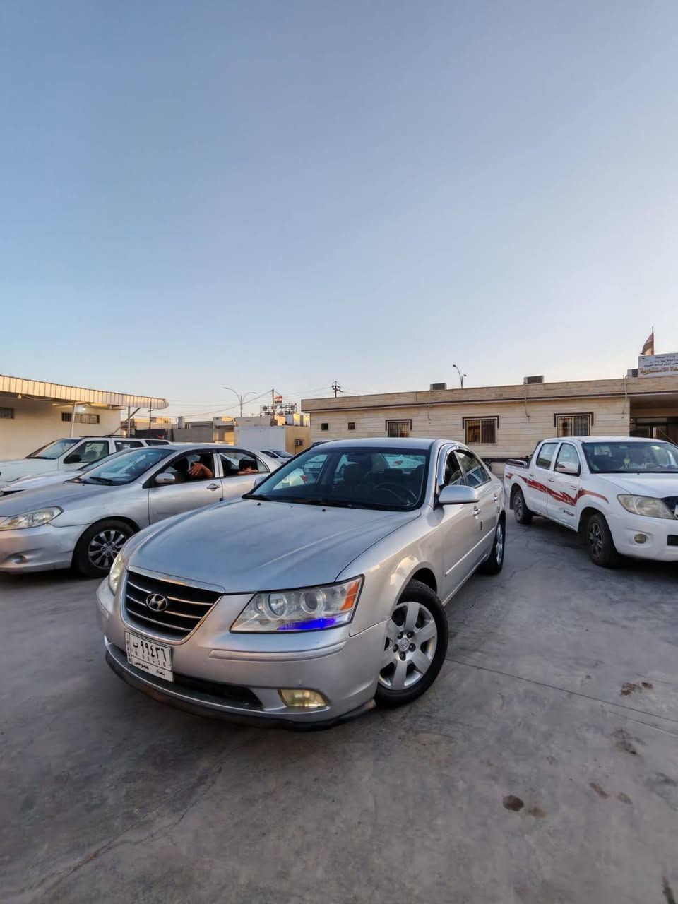 سوناتا وارد امريكي موديل 2010 رقم بغداد الماني باسمي شرط التحويل كير محرك شرط محرك 2400 محرك مامفتوح بيها ثلاث قطع كلير بدون معجون شرط الفحص تبريد ثلج صدر جديد طخم تاير سياره مابيها اي نقص السعر 110 وبيه مجال مكان السياره الشركاط الشراي يتصل ‏‪***********‬‏ لمو شراي لايتصل

