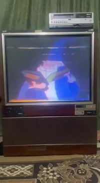 تلفزيون نشنل ياباني ,سنة الصنع 1981 ، العرض 1 متر، الارتفاع 125سنتيمتر...