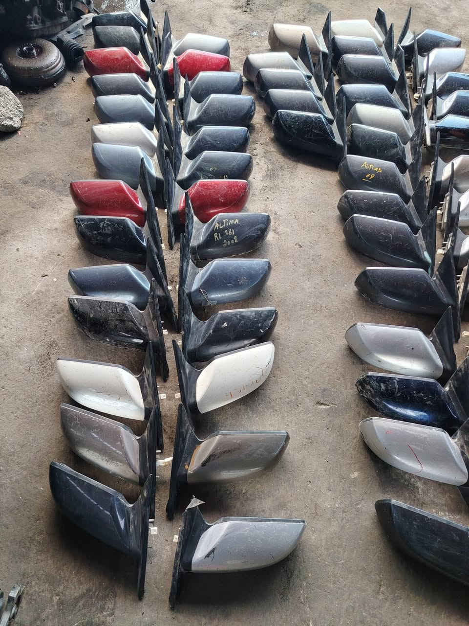 عرض خاص مريا التيما من موديل ٢٠٠٧ إلى ٢٠١٢ سعر الزوج ٢٥ الف ويوجد توصيل سريع لجميع المحافظات للحجز الاتصال على الرقم ***********
