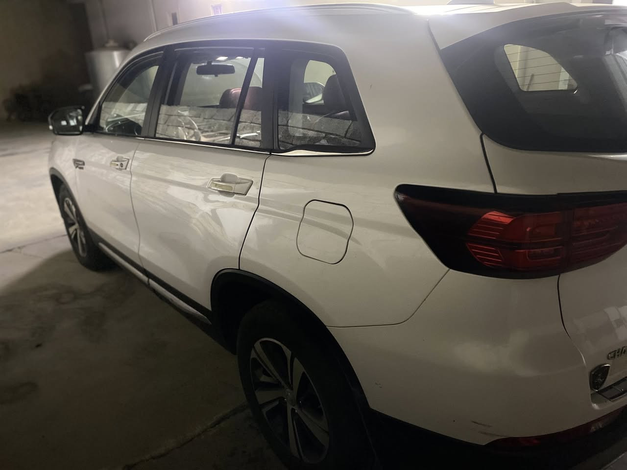 للبيع
السيارة: شانجان  CS75

الموديل: 2019

اللون: أبيض

رقم سلمانية  الإنكليزي بسمي شرط تحويل وكالة

السعر118 ورقة 

الاستفسار على الرقم 

***********

المواصفات الداخلية:

بصمة تشغيل 

تبريد 2 قطعة  تبريدها ثلج ❄️

شاشة أندرويد كبيرة لمس

شاشة تفاعلية 

بلوتوث

مثبت سرعة

تحكم ستيرن 

اتو هولد 

سايد بريك دكمة 

ثلاجة مشروبات 

مرايا كهربائية

جام كهرباء 

عدد 8 قطعة إيرباك (وسائد هوائية)

5 مكبرات صوت

نظام إنذار

نظام ملاحه (GPS)

المواصفات الخارجية:

أضواء LED

أضواء زينون

حساسات ضغط الإطارات

حساسات اصطفاف

كاميرا خلفية

كاميرا جانبية 

جناح خلفي

ويل كب عدد 4 

اشاير بالمري 

مري شفط 

اريل قرش (نفكيشن) 

المواصفات الميكانيكية:

محرك 1,800 CC  تيربو

4 سلندر

كير أوتوماتيك 

ماشية 99الف قابل للزيادة 

سنوية صالحة لغاية 2030
