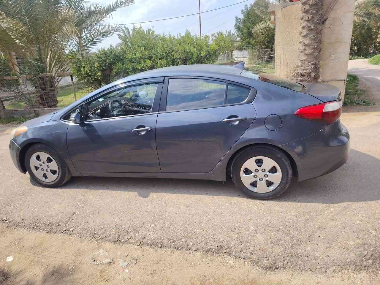 السلام عليكم فورتي 2016 بغداد للبيع
وارد امريكي محرك 1800
سياره بلاديه بدون ضربة وصبغ  مبدل بنيد فقط
رايدها 107 وبيها مجال للشراي
مكاني ابو غريب
***********
