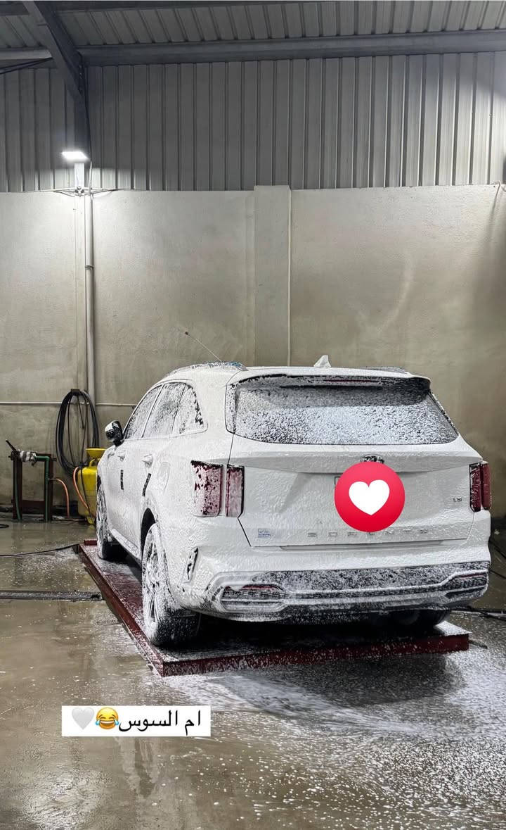 سلام عليكم كيا سورنتو 2021للبيع فقط بدون مرواس ماشيه 22 الف كيلو متر كفاله عامه فول مواصفات بدون نقص سياره حلوه ومال بيت شتريتها زيرو ع أيدي دهن من الدوليه سعرها 270 وبيها مجال شي قليل تشوفها غاليه اعبر المنشور مكاني بغداد المنصور 14 رمضان رقمي ***********
