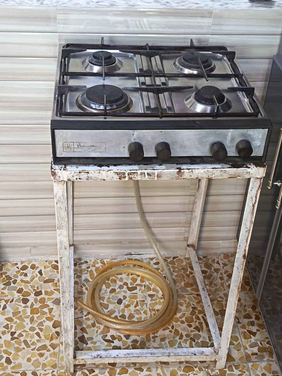 للبيع طباخ عشتار هو والقاعده 
عنوان جانب الايمن 
السعر 50


**إذا كنت صاحب هذا الإعلان وتريد حذفه لأي سبب، رجاءا أرسل رسالة إلى الدعم الفني**