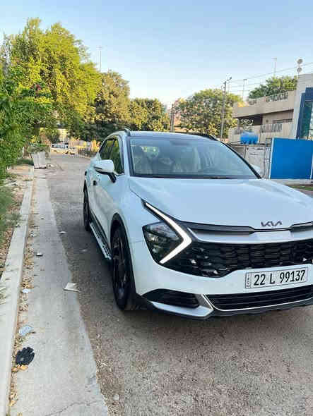 سبورتاج 2024ابيض تحمل لوحه اربيل ضمان شركة نيم.عدادالمسافه المقطوعه حاليا. 9000كم.اعلى المواصفات
1.سقف بانوراما2.صندوق كهرباء3.تشغيل عن بعد4.مقاعد جلدكهرباء5.تدفئه +تبريد المقاعد الاماميه6.الايرباكات عدد سته7.تحكم كامل بالمقود8.محرك2.0L 
9.المرآة الداخليه تعتيم ذاتي 10.بطانة الابواب جلد وليست بلاستك.11.رادار خلفي مع النقطه العمياء
ملاحظه/تم اضافة دواسات جانبيه  وداخليه تحت الابواب +واقيات شمسيه على الابواب 
شباك الامامي +لوحات التحكم اسود لماع(بيانو بلاك)
السياره خاليه من اي حادث اوملاحظات تذكر..باسم شركة اكدال///العنوان الكاظميه***********واتساب..السعر المطلوب 25000$
