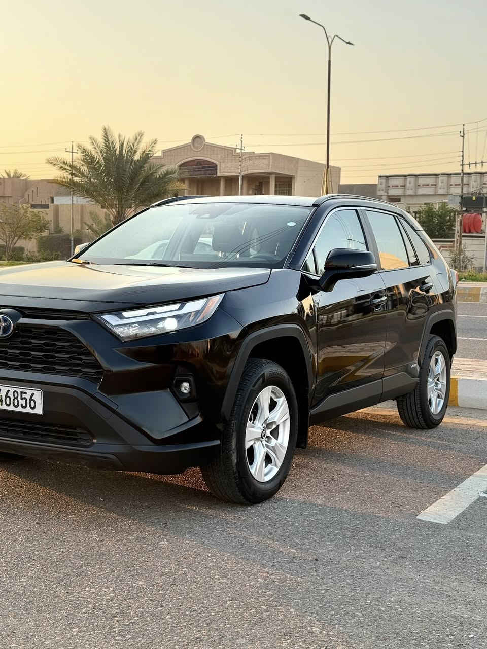 تيوتا راف فور XLE هايبرد 

موديل 2023

ماشية 19 الاف فقط

رقم بغداد تحويل ثاني يوم 

فول مواصفات 

بصمة 

فتحة سقف 

فور ويل 

رادار جانبي وحساسات خلفي 

رادار امامي ومانع صادم 

انظمة قياده وخروج ع المسار 

كشنات جلد 

كرسي كهرباء

صندوك كهرباء
 
حادث السياره بسيط موضح بالصور قطعة وحدة البنيد بارد 
 

للاستفسار ***********
