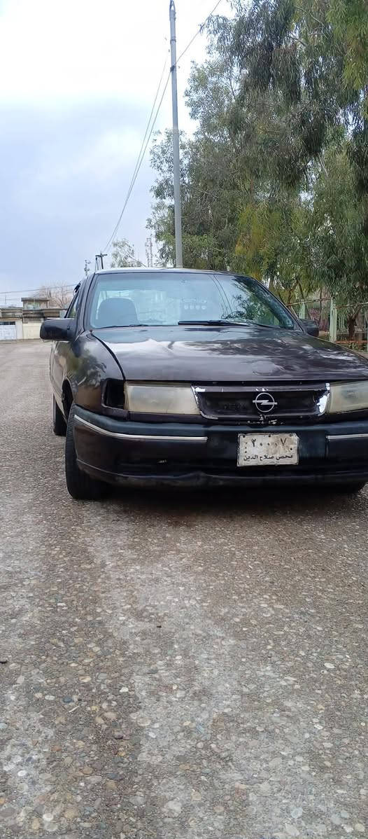 سەرەتا سڵاوو بەناوی خوای گەوڕە🤍

ئۆپڵ ڤکترایا 1991 
مەکینە 20
سەنەوی و وەڪالەیە بەشەرەتی ئەوەلـیات 
بێ لیدراوی
بی دەعم
سەیارەیەکی تابیڵێی پاك و پوختەیـە
گەرمی ئیشەکات بەشەرت
چواری و فڵچەو لـادان و
لـایت زینۆن
دەبڵ دەشبووڵ
واتا میل و کیلۆمەتر ئیشەکات 
فڕەی کرین و گێچ حەماوە
گیرو مەکینە بەشەرت
تایەی تازە
چوار سەماعەی باشوو تەنجیلی بێ عەیب 
ناو بەفریش بەیانیان یەک سلف ئیشەکات 
سعری 16 مەعامەلەیەڪی برایانە
مشتەری نی سەرم مەهیشینە 
مشتەری بیت جوابی چاتیش ئەدەم
*********** شمشمل, السليمانية
