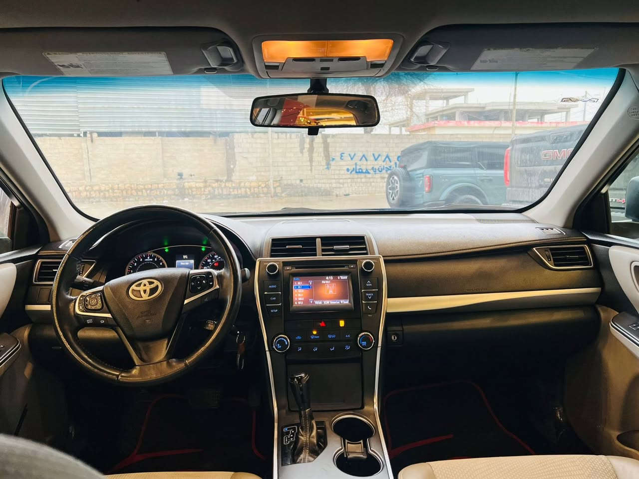 كامري موديل 2016 موصفات Seسلايت  ماشيه 130 صبغ فقط بونيد صور حادث بلمنشور سياره جاهزه مابيها مصرف  محرك كير بشرط مكان اربيل سعرها 145بيها مجال  ***********
