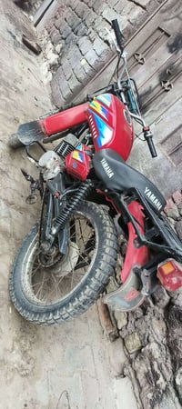 قفاز • ياماه • مكينه