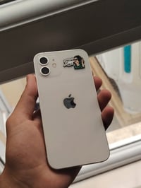 آيفون ١٢ • ١٢٨ • بطارية ٨٨