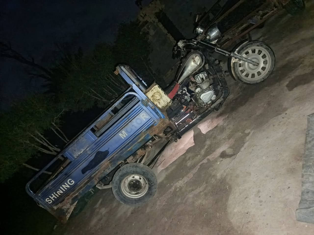 السلام عليكم ستوته للبيع موديل 15 بدون اوراق مكان ستوته بابل حمزه الغربي بالعوادل سعره 475 وبيها مجال قليل ما متواجد على الفيس شراي يتصل هذا رقمي***********
