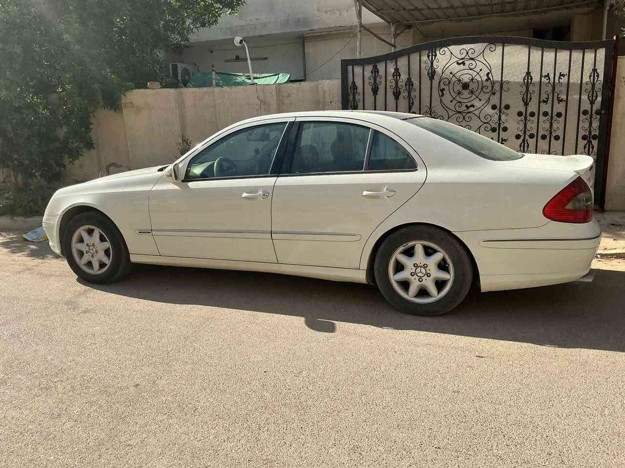 مارسيدس موديل 2008
حجم E280 
محرك 3500
W211
بانوراما وارد خليجي
السيارة متروكة لاكثر من سنة شغالة والتبريد شغال وبيها نواقص موضحة بالصور والسونار المرفق
السعر ١٢٠ ورقه
للاستفسار الاتصال على الرقم ***********
