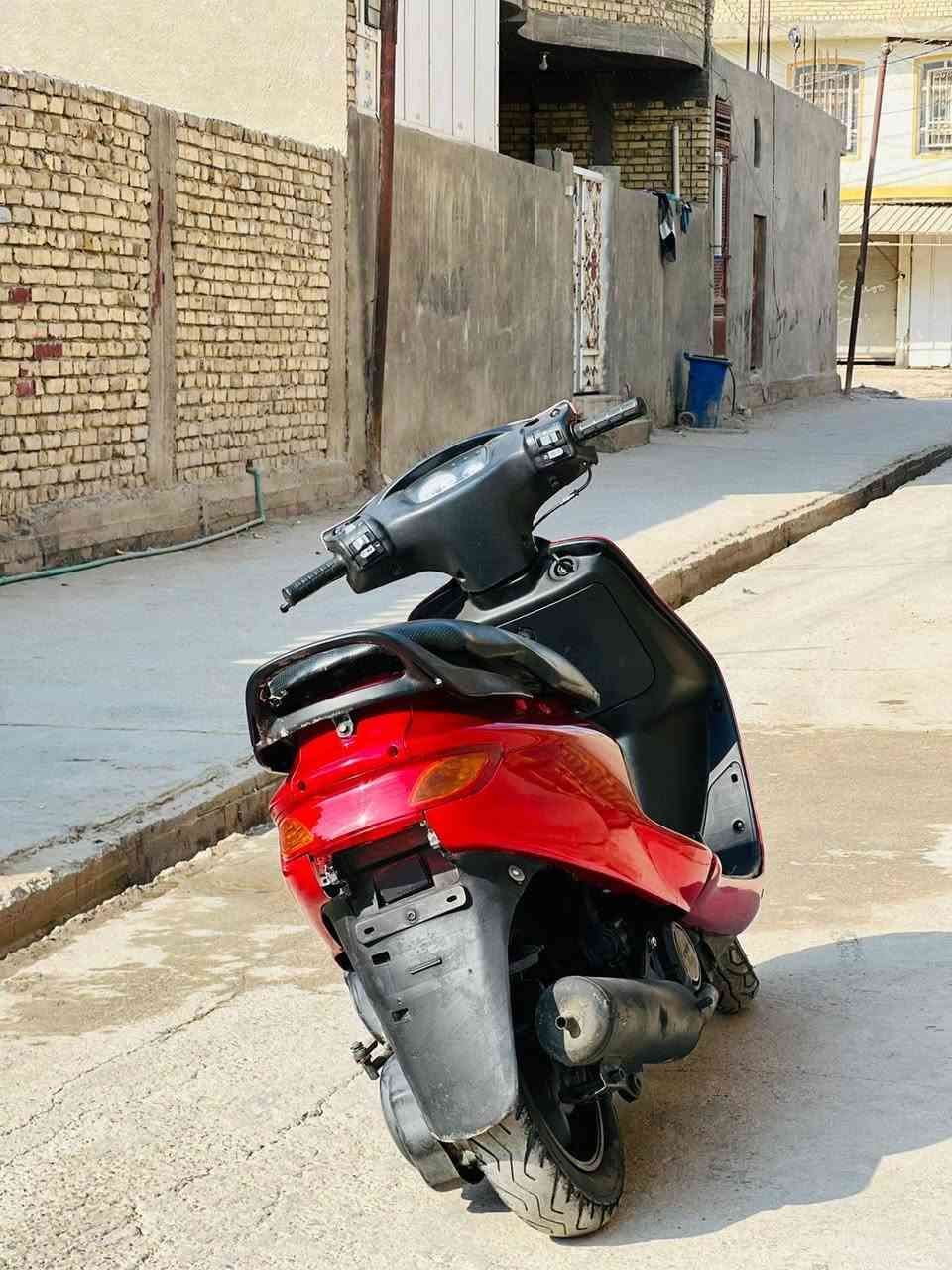 السلام عليكم 
دراجه فراشه للبيع 
دراجه كامله مكمله للخير كل نقص ما بيهة  مكينه كفر بلاد. كهربائيات شغاله كلهة سلف لايت اشاير هورن بك لايت كله شغال دراجه نكره سلف هندر تايرات جدد دبلات شغاله 
مستعجل عل بيع كلش. وسعرهة مناسب.  دراجه وكيل 
دراجه سعرهة 330 وبيهة مجال 

***********

مكان الدراجه  بابل قضاء القاسم
