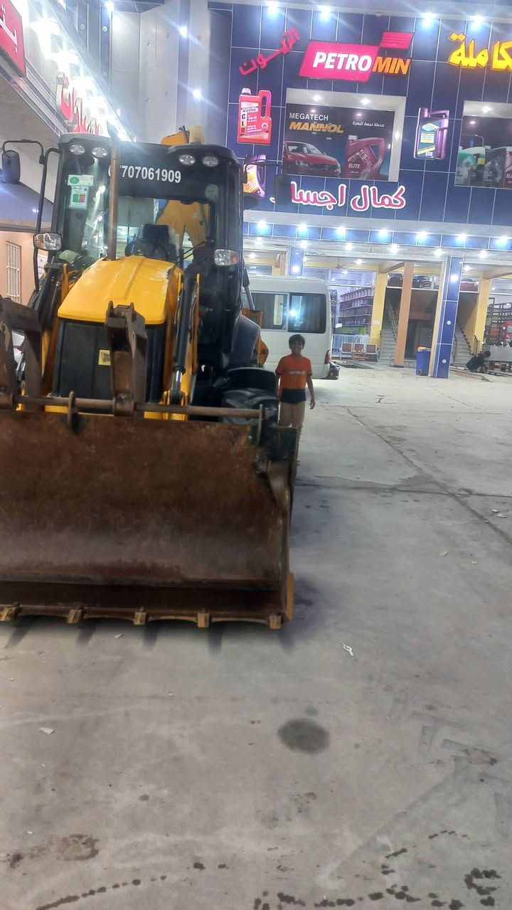 من رخصه الادمن حفاره البيع ٢٠١٣ فول مواصفات مجدده رقم اربيل  السعر على الخاص وتدللون ***********
