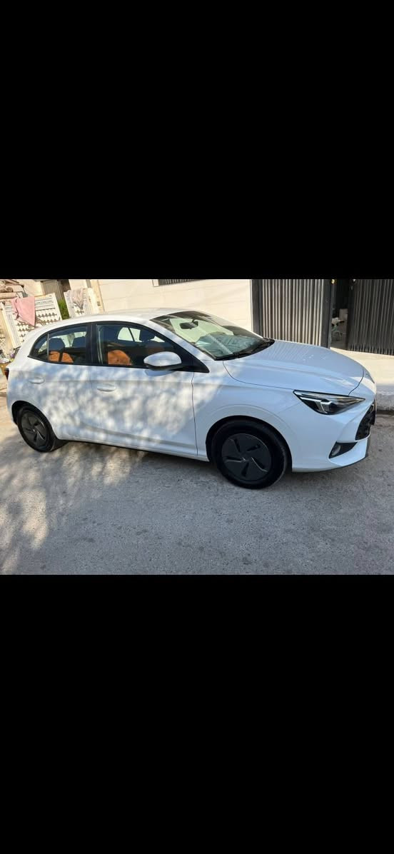 ماشەڵا لەماڵی هەمو لایە mg 3   (تا2030هەموشتێکی تازەیە)
سەیارەکە 25 هەزار ڕۆشتوە هیچی نیە بێبۆیاخ بێتەعدیل گڕومەکینەو کارەبایات بەشەرت  جوانکاری بۆکراوە بەرگی کوشن  مەرغوبترین مەکینەی MG لەسەرە بۆ 100km تەنها 6لیتر ئەخوا . دیلکۆ لێیانی نیە بەهیچ شێوەیەک بێبەرمەجە سعر 104 وەجبەی 1🥰 
مەعامەلەی برایانە تکایە گەر سعر تاقیئەکەیتەوە سەری خۆشوئێمەش مەیەشێنە لەگەڵ ڕێز ***********) wassp
*********** السليمانية, العراق
