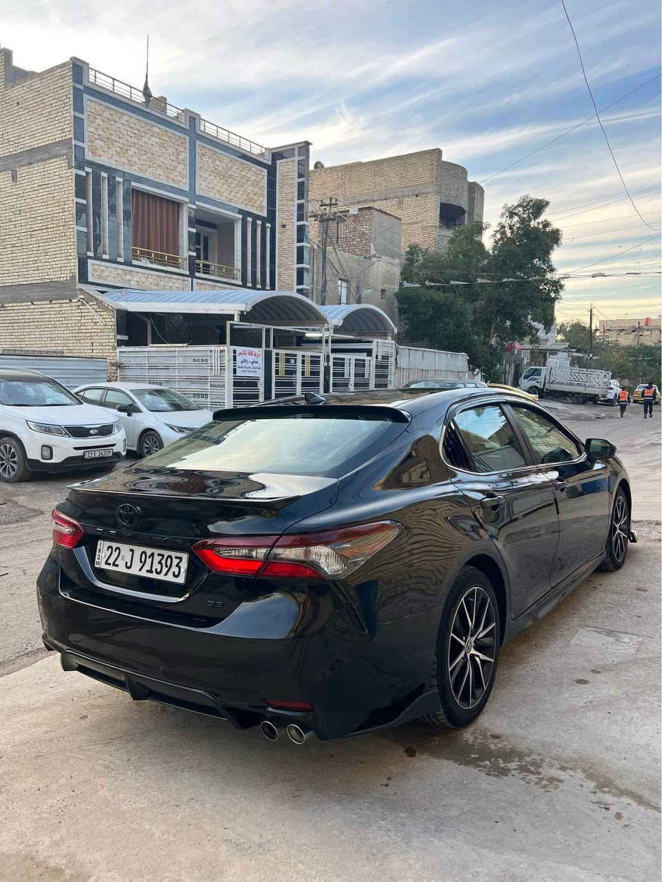 تويوتا كامري (Toyota Camry).

موديل 2022 Se وارد امريكي بانزين فقط حادثها بنيد + قطعتين صبغ من امريكا ماشيه 68 السياره جديده بدون نقص سعرها 188 مكان شارع فلسطين *********** بغداد, العراق
