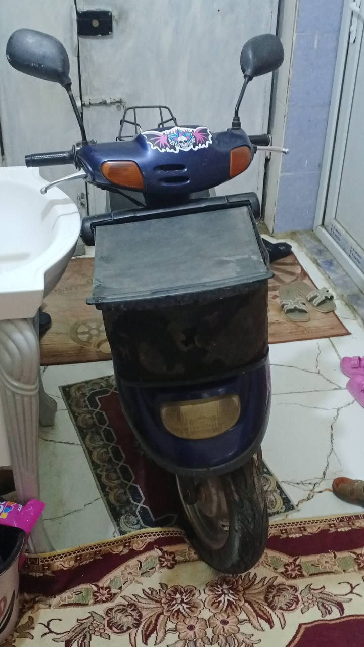 السلام عليكم دراجه منغول ياباني للبيع شغاله السعر 275 قفل من الاخير مكان طويريج مجفته مره واحده 
***********
