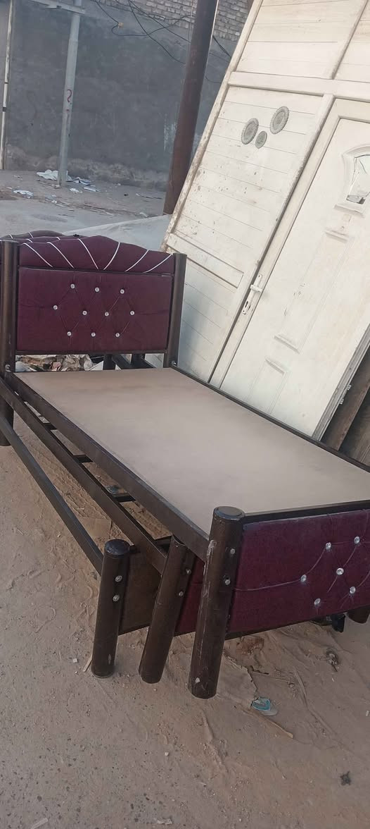 جرباية نفر واحد عرض 90 طويل 190 بغداد, العراق


**إذا كنت صاحب هذا الإعلان وتريد حذفه لأي سبب، رجاءا أرسل رسالة إلى الدعم الفني**