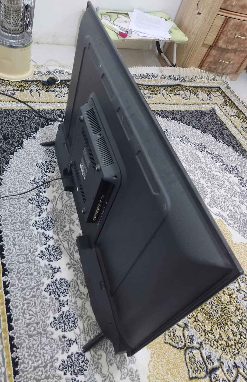 بلازما LOGDUBAI  السعر 150 الف وبي مجال قليل
اذا شراي راسلني واتساب  ***********

📺 دقة HD أو Full HD (وبعضها 4K)
📡 ريسيفر داخلي (قنوات أرضية/فضائية)
🔌 مداخل HDMI وUSB لتوصيل فلاش، رسيفر، بلايستيشن
🌐 بعض الموديلات سمارت (يوتيوب، نتفلكس، واي فاي)
