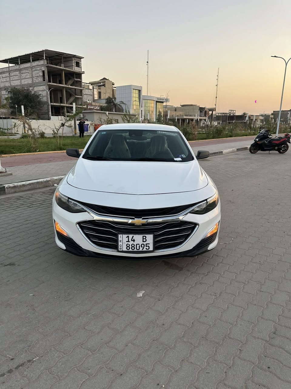 ماليبو وارد أمريكي 2023
رقم بصره حره تحويل ثاني يوم

ضربته بس بلبنيد كد شبر وراجع بارد وبلعراق صار بيه بارد بلمدكر لامامي لايسر ولايمن كد شبر كفاله من الصبغ والتبديل والفتح 
محرك 1500 تيريبو

ماشيه 29 ميل

السياره جديده وجاهزه 

مكينه كير كفاله 

السعر 135 وبيه مجال

***********
