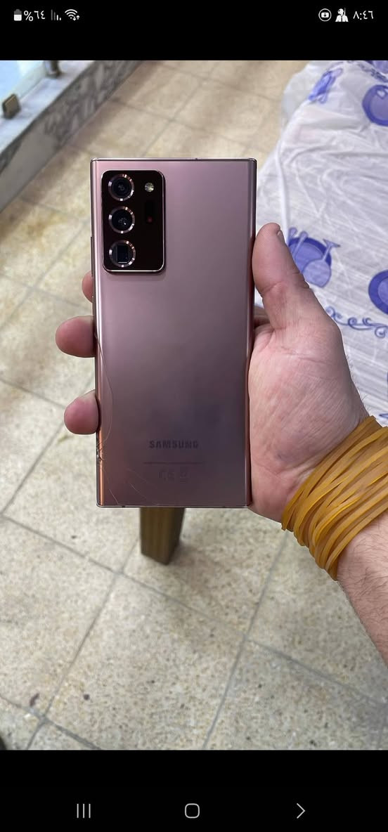 نوت عشرين الترا الجهاز الذكره 256 البطاريه 4500 ماعرف شكد او بس هاذا الكسر بل ضهر البيع او مروس ايفون
***********
