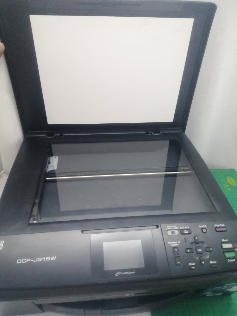 للبيع
طابعة برذر 315 مال بيت شغالة بس متروكة بدون احبار


**إذا كنت صاحب هذا الإعلان وتريد حذفه لأي سبب، رجاءا أرسل رسالة إلى الدعم الفني**