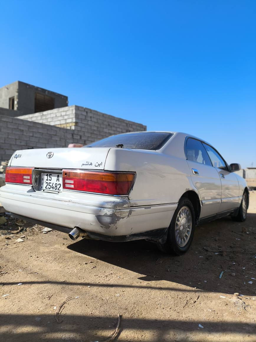 يالله  سلام عليكم
بيه ضربه بسبطه  الباب. ابيعه عل هل وضعيه البيبان تارسه الصناعي بس مافرغله مرتبط بعمل مكينه وكير كفاله ديفور الجبير وعلي ستوني مشتري مصطره بخاخت جديده كفاله كص ونقل وصوليات بسمي رقم. انبار مشروع وطني  انكليزي هزه جديده سنويه لل30 رايده ب43قفل ‏‪0781 428 3093‬‏ مكاني نجف
