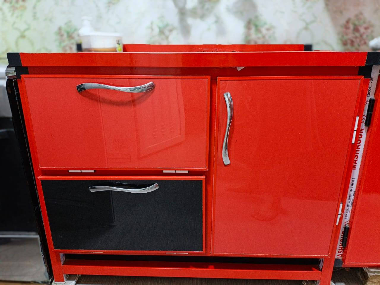 غراض للبيع مكان الشعب
الكاونتر ١٥٠ 
التخم ١٢٥
الطبلات ٥ قطع ٢٥


**إذا كنت صاحب هذا الإعلان وتريد حذفه لأي سبب، رجاءا أرسل رسالة إلى الدعم الفني**