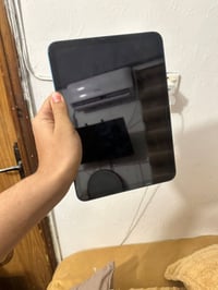 ايباد 11 • بطارية 100 • نضيف فول