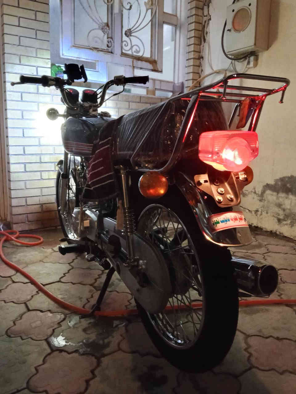 للبيع نامه برو 2023
اصولي بدون رقم
دراجه كلشي مابيه وماناقصه شي جديده 
مكاني نجف بانصر بشارع بانزين خانه
سعره900 رقمي ***********
