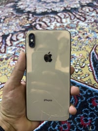 آيفون اكس اس ماكس • ٢٥٦ • فيس ايدي متوقف