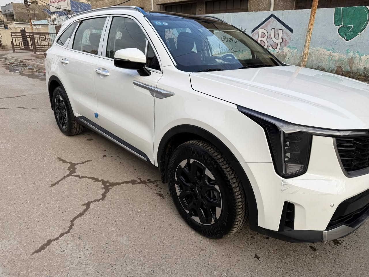 السلام عليكم سورنتو 2025 للبيع
سورنتو للبيع مكفوله كفاله عامه من كلشي 
رقم بغداد و باسمي تحويل ثاني يوم
سبعه راكب 
بصمه وتشغيل عن بعد 
الصندوق كهرباء 
كشنات كهرباء وتدفئه تبريد 
شاشه متصله 
كير ماوس 
تثبيت سرعه 
فووول عده الاربع كامرات 
مكينه 4 سلندر 2500 mpi
سياره زيرو ماشيه ٤٠٠٠ ومكفوله من كلشي 
مكان السياره البلديات 
رقم الهاتف للاستفسار :***********
السعر : 300$ 
غير متواجد على الانترنيت
