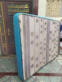 دوشك نفرين مستخدم نضيف للبيع 07819948108