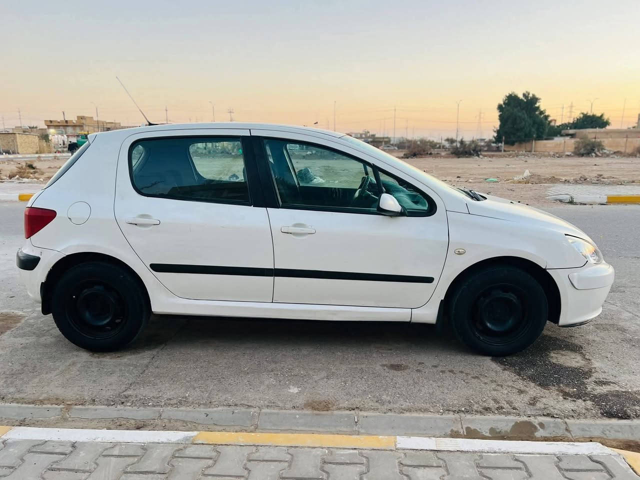 السلام عليكم عرض سياره من واسط
بيجو فرنسي 307 موديل 2005😍
رقم واسط أنكليزي بأسمي تحويل مباشر🌚
محورة محرك وكير كورلا😁 جديدات بلادية بدون حادث وبدون صبغ سيارة نظيفة🙃 ع البلاد، سعرها ٤٢💸 وللاستفسار حته اوصلك لراعيهه اعجاب للصفحه +مراسله الصفحه❤️❤️


**إذا كنت صاحب هذا الإعلان وتريد حذفه لأي سبب، رجاءا أرسل رسالة إلى الدعم الفني**