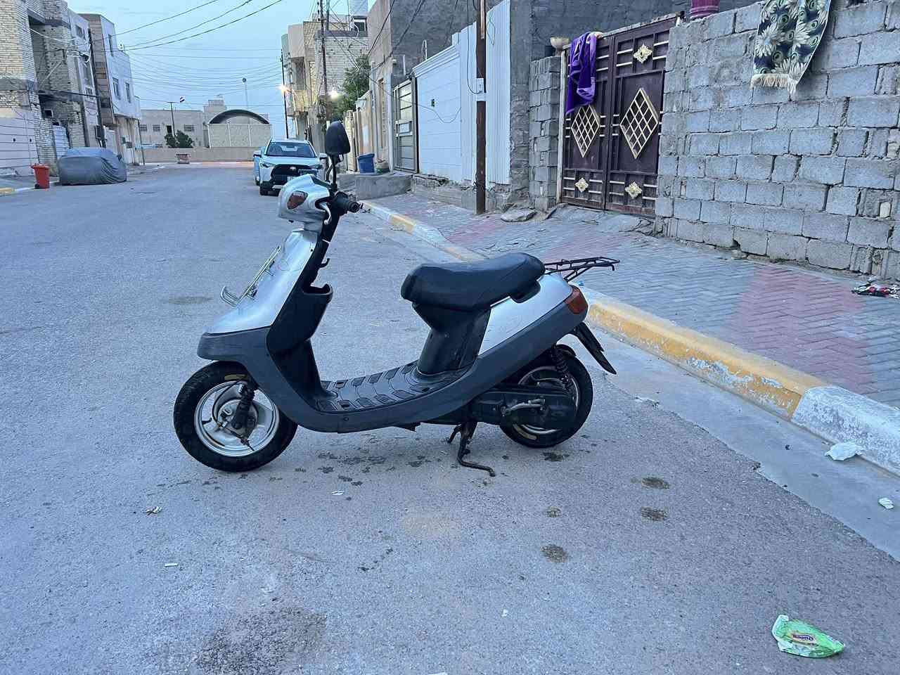 دراجه بطه للبيع موديل 2003 ما مفتوحه مكينه خرسه شلعه و معدل كفرات كلهً بلاديه كهربائيات كله شغاله سلف هندر اشاير لايت كله شغال مكاني كربلاء السعر 450 بيه مجال شراي تعال اتصال ***********
