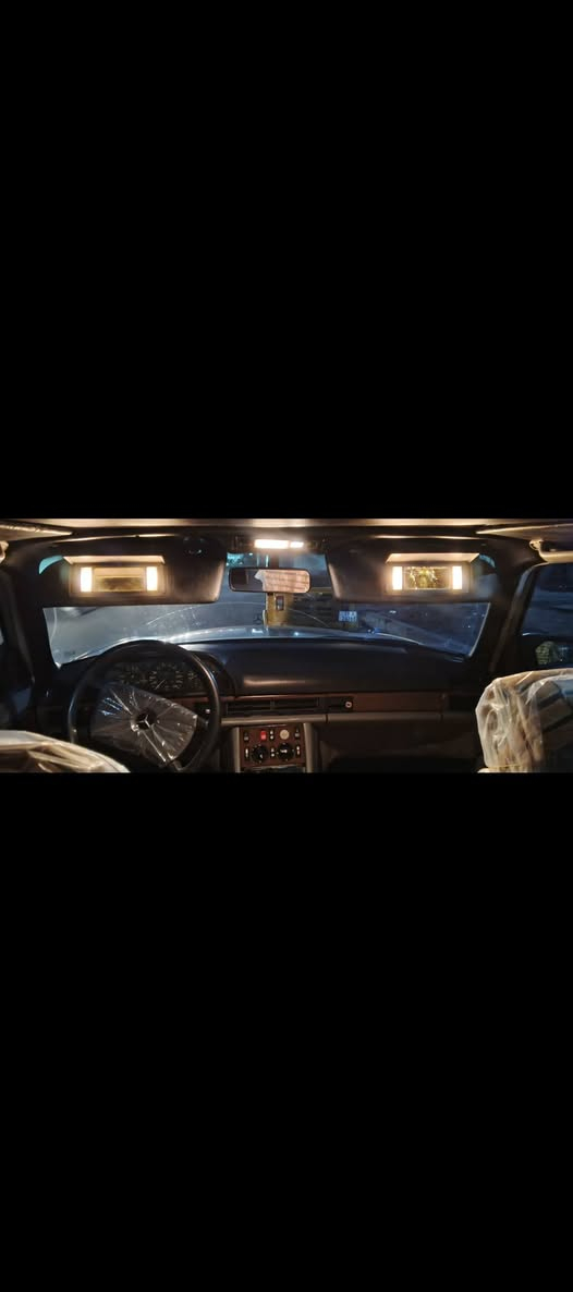 مرخصة الدمن المحترم مارسدس جامبو 300 بلاد رقم بغداد هزه جديد انكليزي سنويه لل2030 بسمي تحويل ثاني يوم المكان بغداد المدينه الصدر تبريد شغال ثلج سلايت روف طكتين شغال كشنات كهرباء جلد اريل كهرباء نضام بريك اي بي اس شغال ريمون سنتر لوك اربع ابواب شغال كله مكينه لا تنقيص ولاتبخير كير جديد كهربائية كله شغاله سياره احله من الصور مال جناي السعر 65وبي مجال  رقمي للتواصل..***********..
