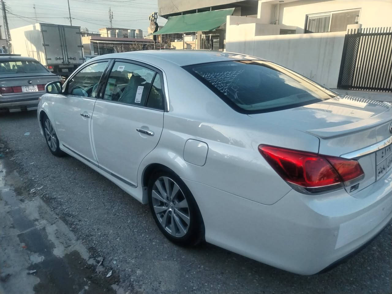 افلون 2012 
بس سنةوية كاتب 2011
بي قطعةصسعر صبوغ
سيارة فول ماصفات

لمتدت
سيارةت جاهزة مابي نقص
أراوس حسب قناعة
***********
***********
