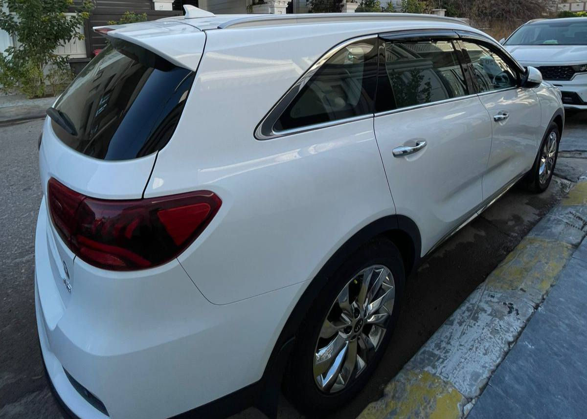 کیا سۆرینتۆ 2020
سفري شريكه ي البخيت  
تنهه 70 هه زاره V 6 
فول فول تنهه بي  بانوراما 
سياركه كلين بي سبوغ بي ليدران

سعر لە کۆمێنت داوابکە ڕاستەخۆ بۆت دیت 📩

 هموو كياني به شه رت   
تحويل و هموو شتي به شه رت سياري  مال و پاكه و خاوين 

ژمارەی خاوەنی 
***********
