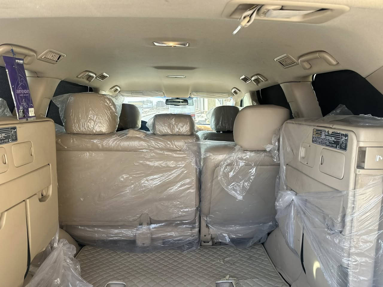 السلام عليكم
من رخصه الادمن المحترم
تيوتا لاندكروز 2014 رقم بغداد دولي ب اسمي السياره فول مواصفات ماعدا الفتحه
بيها جاملغ الايمن مبدل اصلي شركه لاداخل ولا دعاميه ولا بنيد 
السياره ماشيه 190 الف 
لاستفسار الاتصال على الرقم او مراسله واتساب
***********
***********
