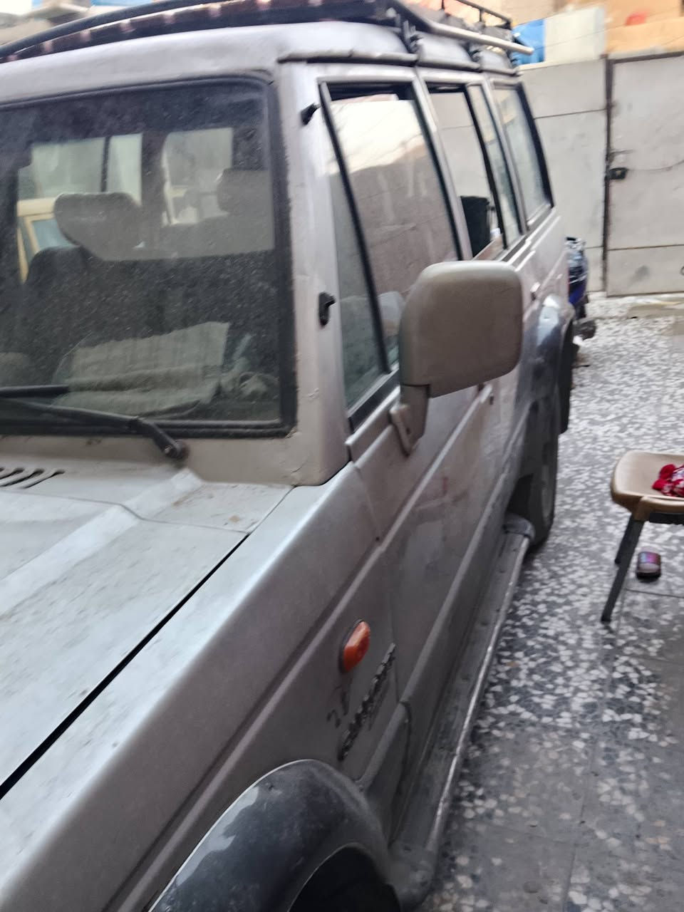 السلام عليكم سياره كالوبر رقم بغداد موديل 93 كير مكينه ففتي 2500كهربائيات كله شغاله السعر 42 اتصال***********
