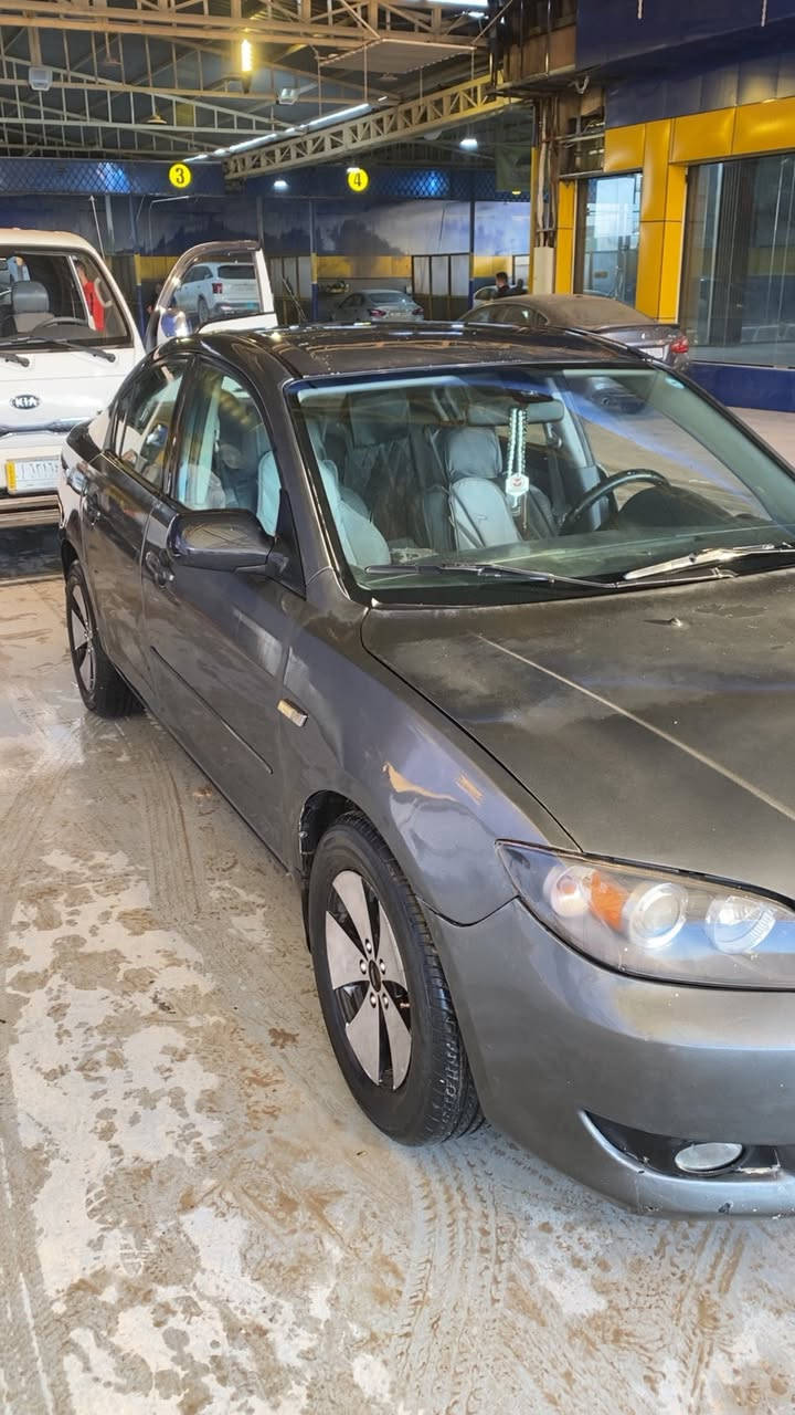 مازدا زوم 3 خليجي 2009 مصبوغه احزام ضرر باب خلفي خفيف مصلح وكدام خشم الجاملغ  بدون دواخل  الداخل كله جديد بيها جلاح اترايك للبصرة غراضها متوفره ورخيصه كير سعره 150$ محرك 450 عراقي السيارة جاهزه على آخر حبايه ما بيها نقص هزه بعدها جديده سنوية جديدة صدر جديد مسويلها ادامه باسمي رقم سليمانيه سعر 68 بيها مجال بسيط مكاني صلاح الدين بيجي ***********
